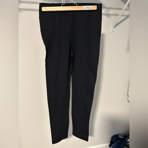 Dynamite Black Leggings - Picture 1 of 3